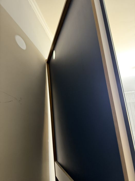 Зеркало напольное и настенное.