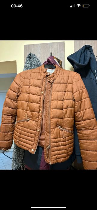 Geaca Bershka stare buna