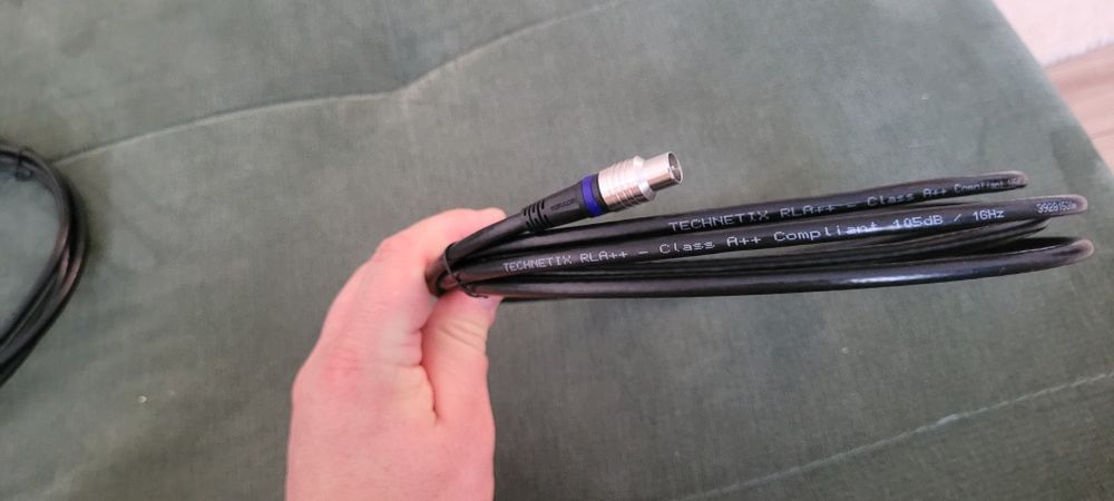 Cablu coaxial mufat 3metri. 2 bucati