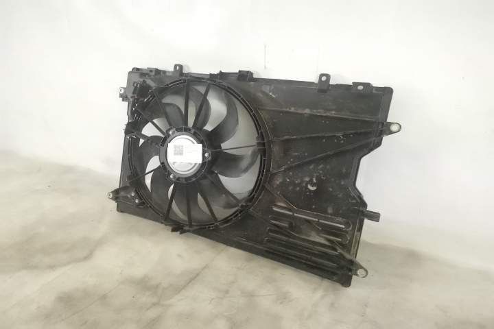 Електровентилатор GMV GMW Оригинален В Добро Състояние Мазда / Mazda C