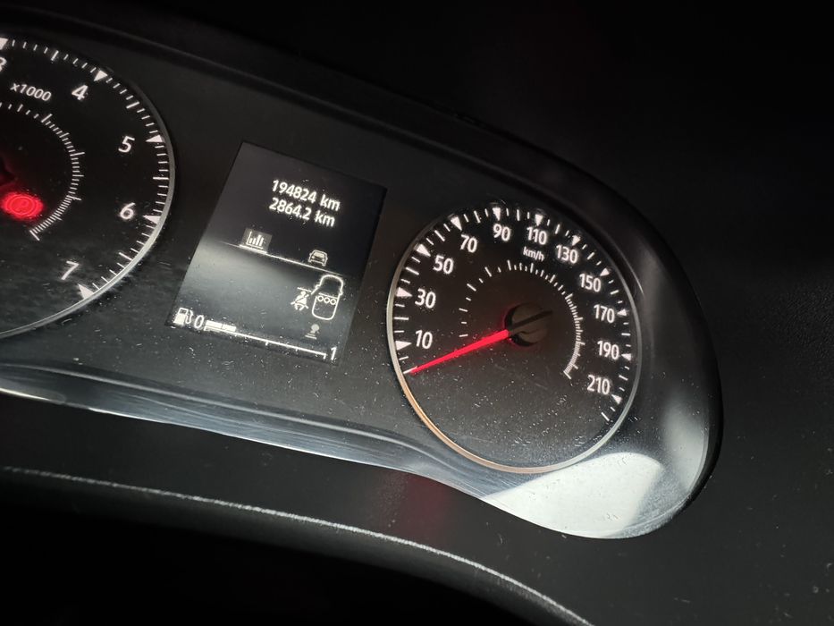 Vand dacia logan 2022 1.0 turbo cu gpl de fabrica