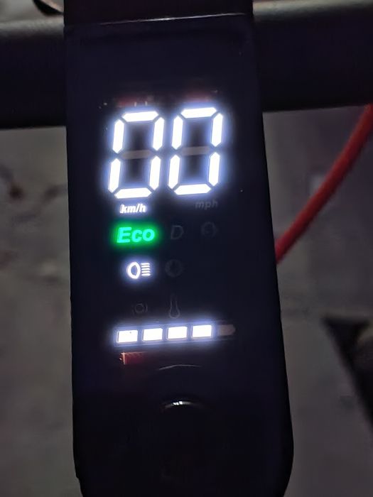 Xiaomi m1, электросамокат, б/у в хорошем состоянии