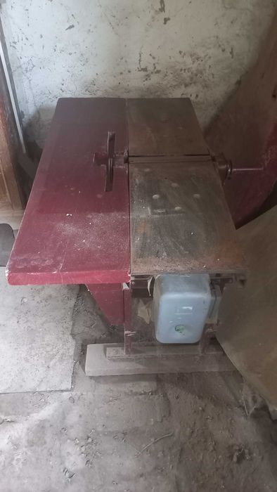 Станок деревообрабатывающий 380 V