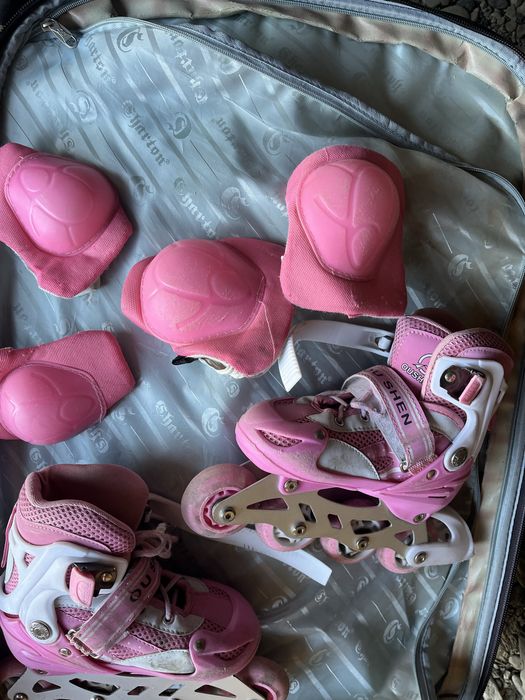 ролики вместе с наколенниками