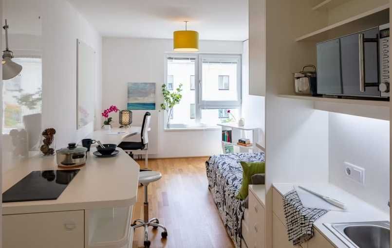 Дава се под наем Тристаен апартамент в Пловдив, Център - 72 кв.м за 188.7 € - Снимка #3