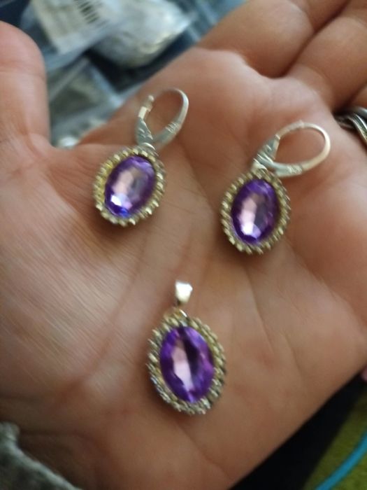 Set frumos dama pietre mov și strasuri