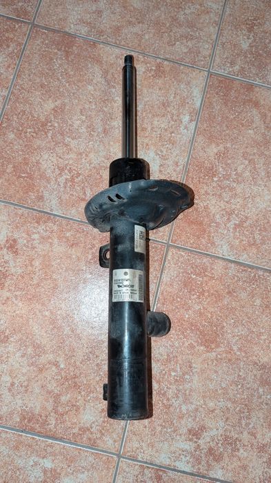 Предни адаптивни амортисьори за Skoda Octavia 3 с DCC 5Q0413031FL