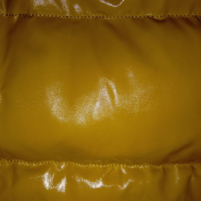 Зимняя куртка,в отличном состоянии.