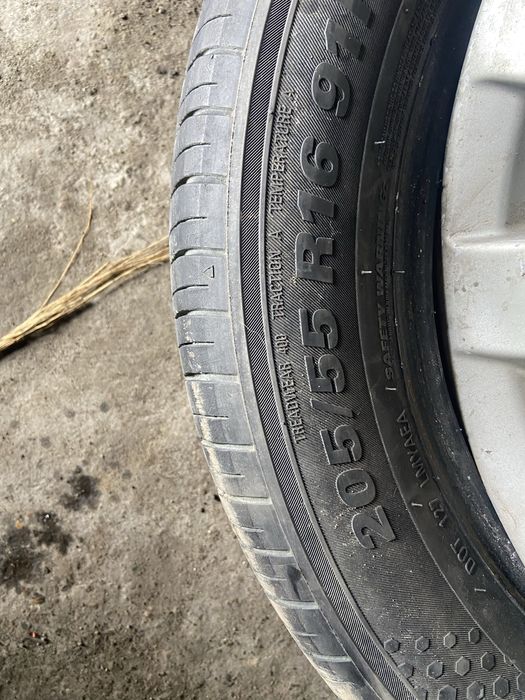 Продам запаску на тойоту 40 ковку