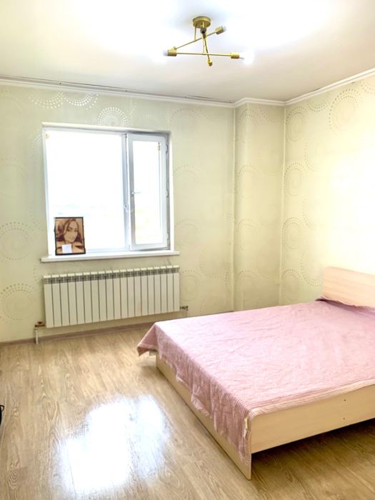 Продам 4-х комнатную квартиру