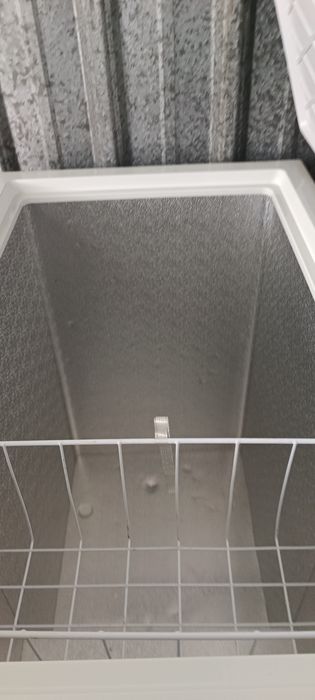Продам морозильники 218л