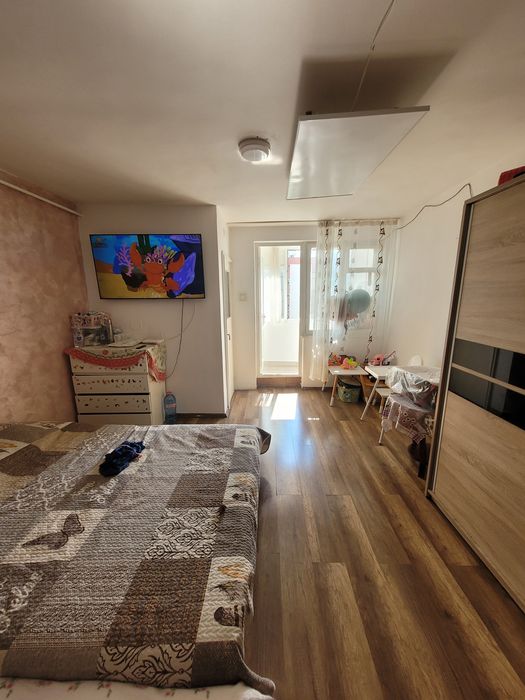Proprietar vând garsoniera în Astra preț 61.500