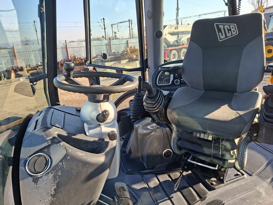 Vand buldoexcator jcb 3cx