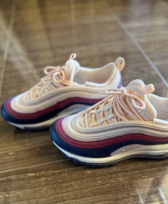 Adidasi nike air max