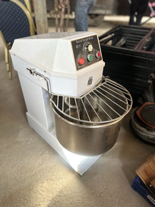 Профисанальный тестомес