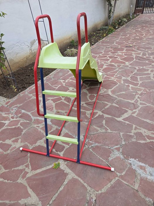 Детска пързалка 2м.