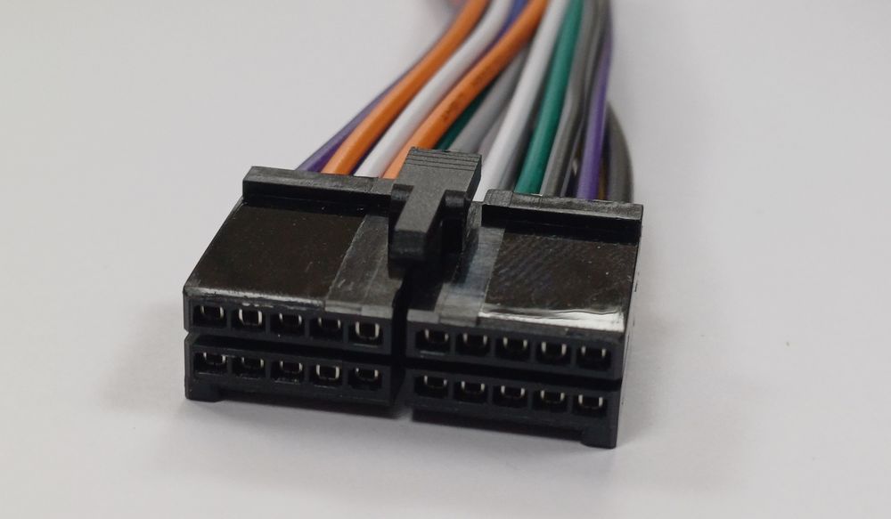 Conector Mufa Auto ISO China 20 Pini in + ISO Chinezesti 20 Pini in +