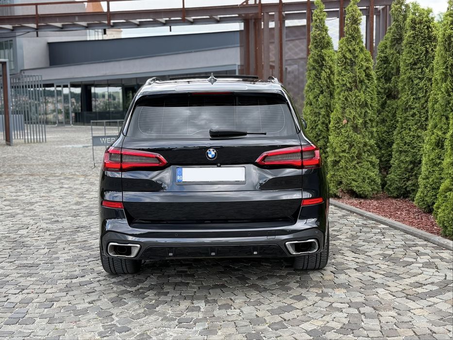BMW X5 xDrive40i M-Sport/Pano/H&K/Cristal/FullOptions Schimb-Variante