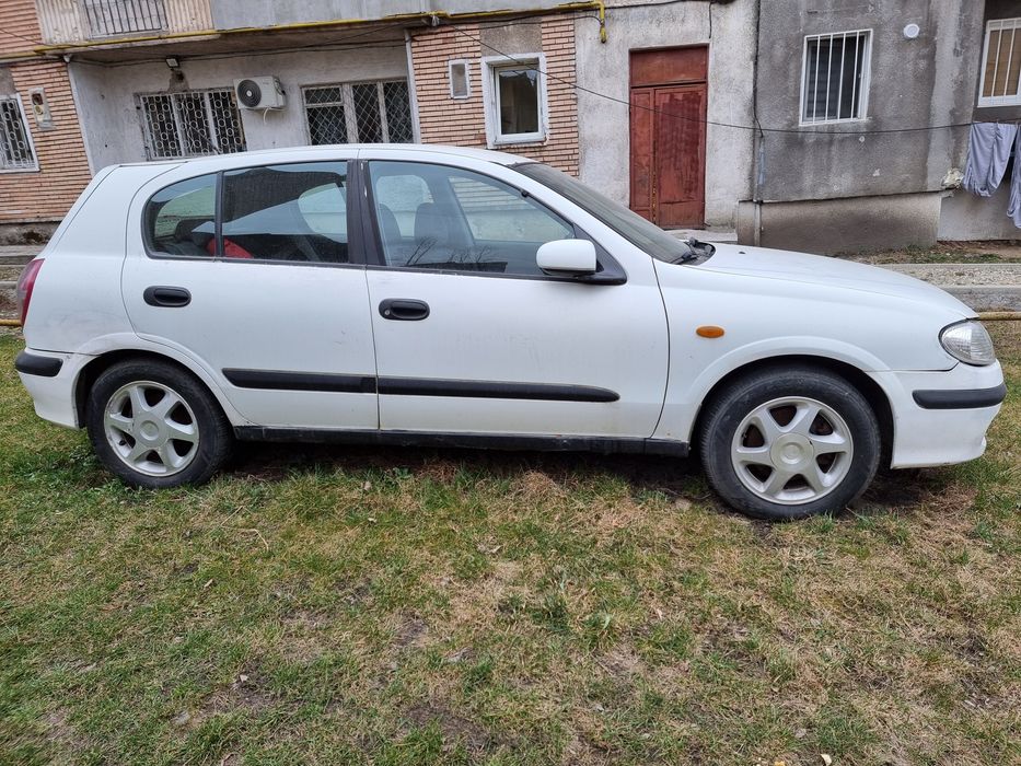 Vand Nissan Almera 2001, 1.8 benzina