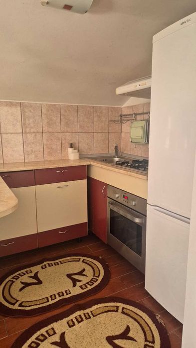 PF inchiriez apartament 2 camere Calea Turzii, parcare, posibilitate incarcare auto electric
