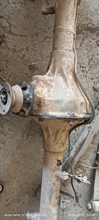 УАЗ заднимос сотилади