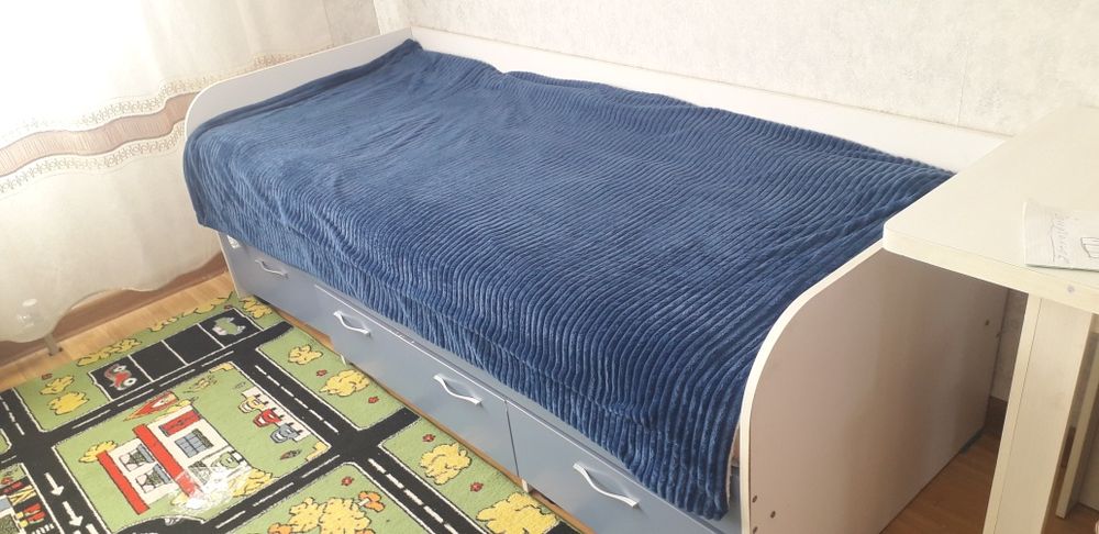 Детский гарнитур кровати продам