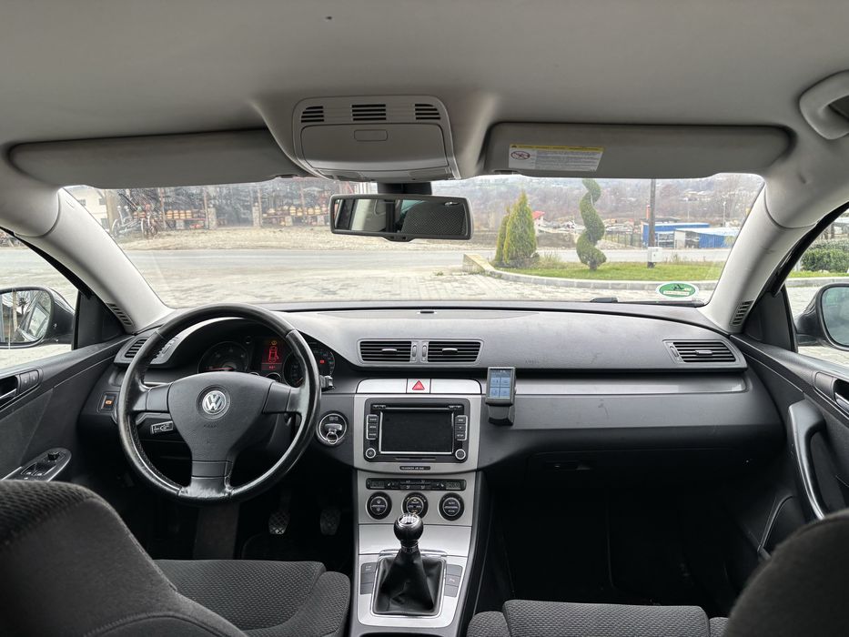 Vând Volkswagen Passat motor2.0 BMP 140 CP