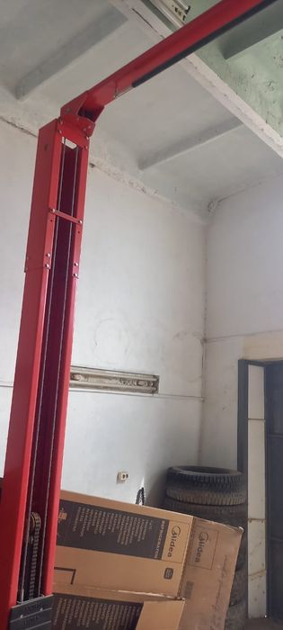 Подъёмник для СТО