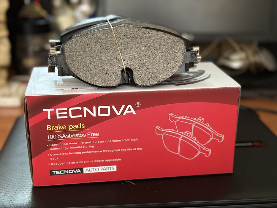 VW Caddy Передние колодки. VW Caddy Oldi kolodkala.