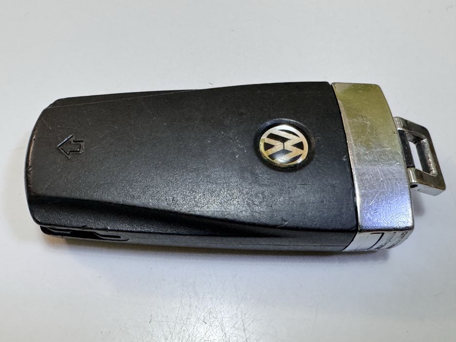 Смарт ключ VW Pasat B6/B7CC/ оригинален с 3бутона