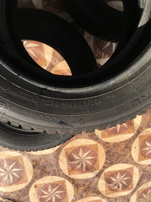 Продам шины 185/65R/15