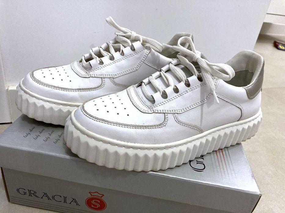 дамски боти от естествена кожа