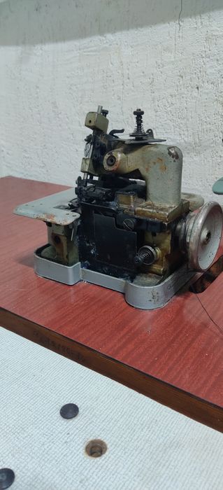 Продам производственные швейные машинки