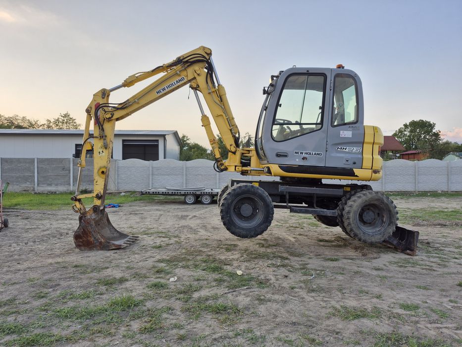 Excavator New Holland