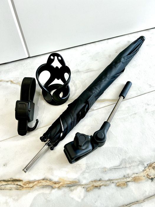 Универсални поставка за чаша и чадърче