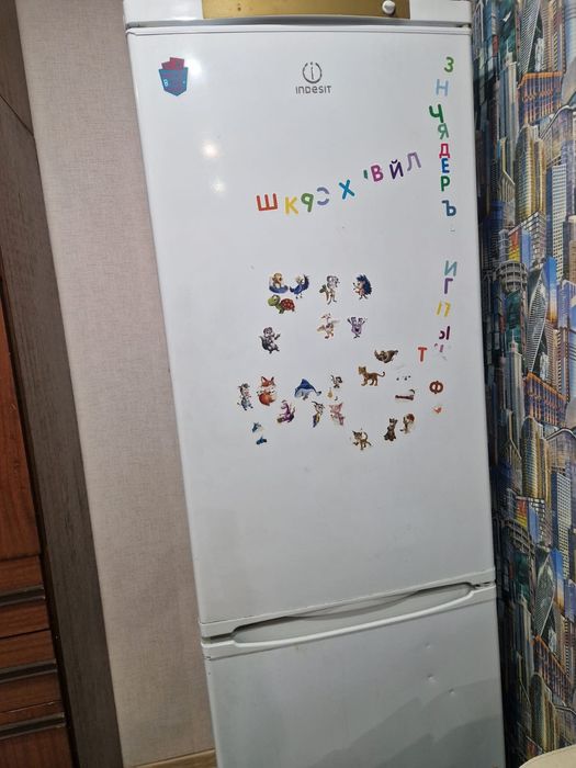 Холодильник продам