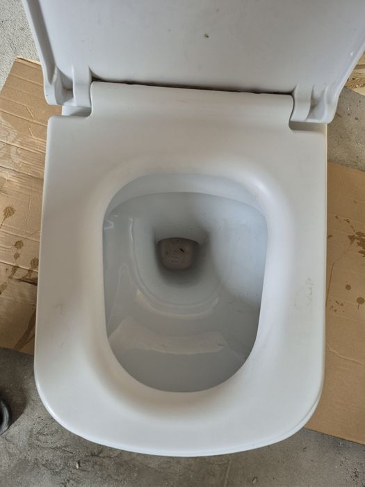 Унитаз Рамс сити.