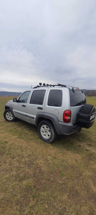 Джип чероке 4×4 2.5