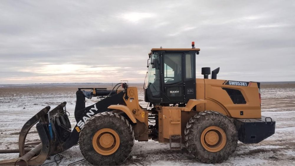 Продам погрузчик Sany