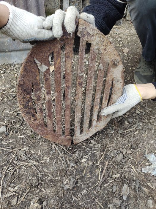 Продам чугунные колосники для печи