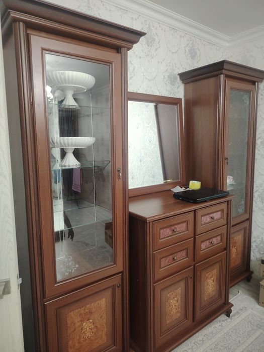 Сервант для гостиной