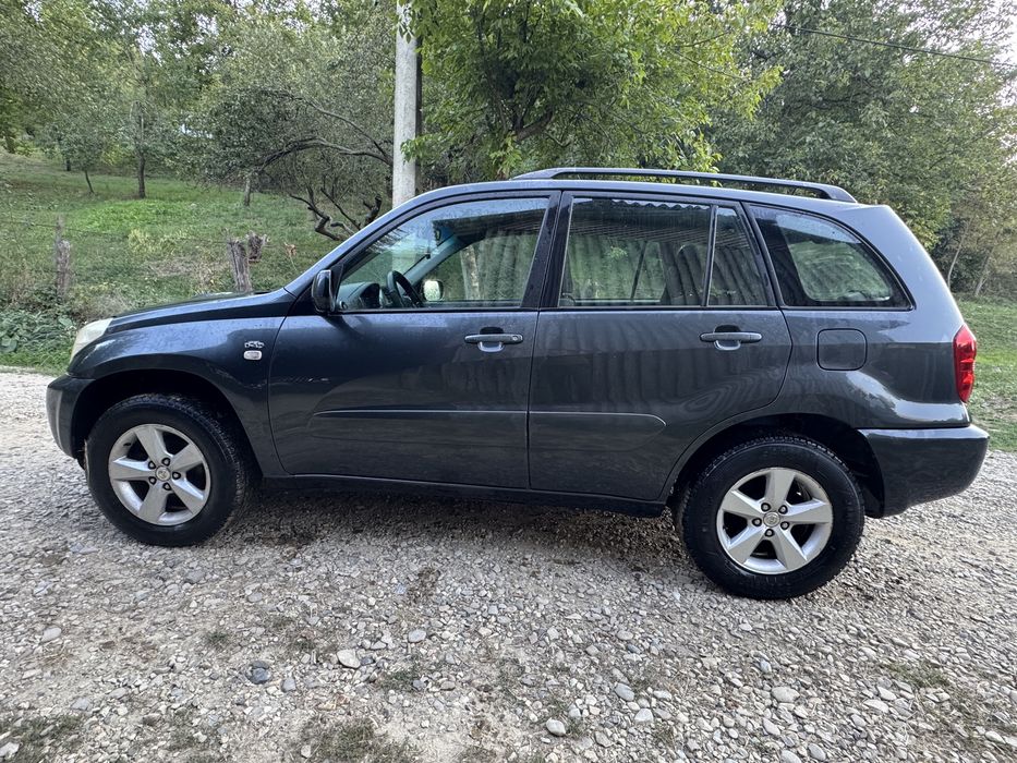 TOYOTA RAV4 2005 — imagine 3