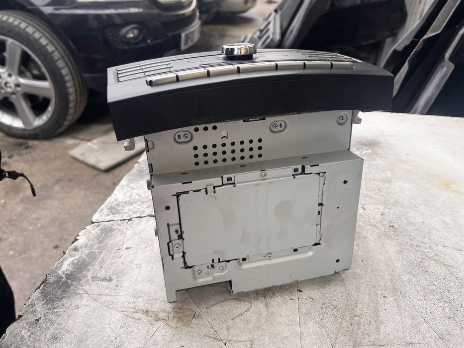 Навигация Mercedes E class W212 facelift 2016г / W218 Команд с дисплей