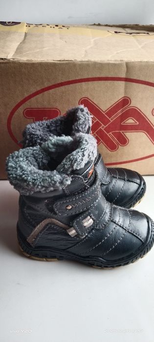 Продаются детские сапожки