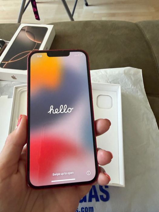 iPhone 13 Red 256 GB