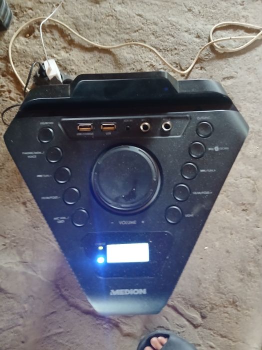 Vand boxa bluetooth