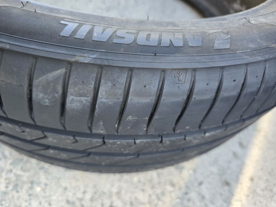 Anvelope vara 245 40 19