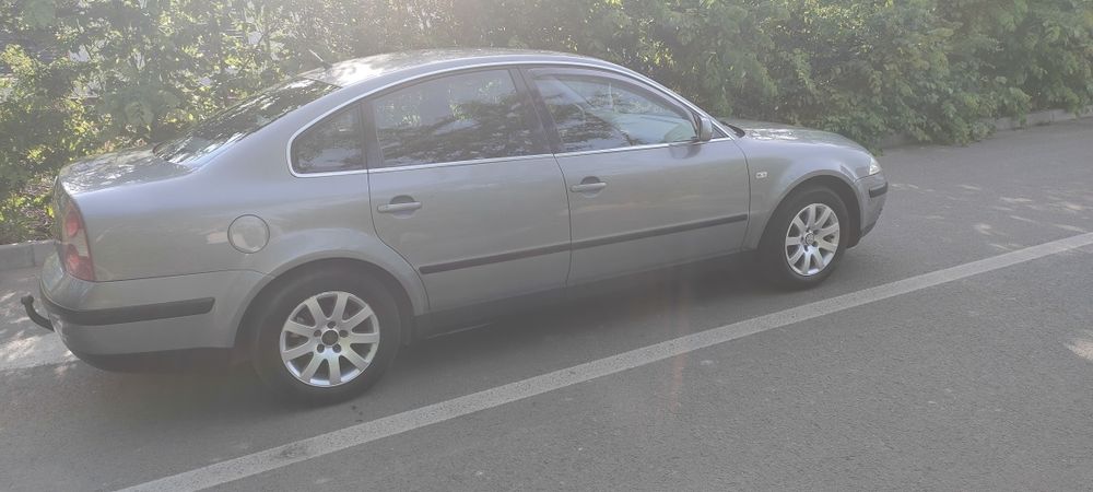 VOLKSWAGEN Passat 2002 — imagine 4