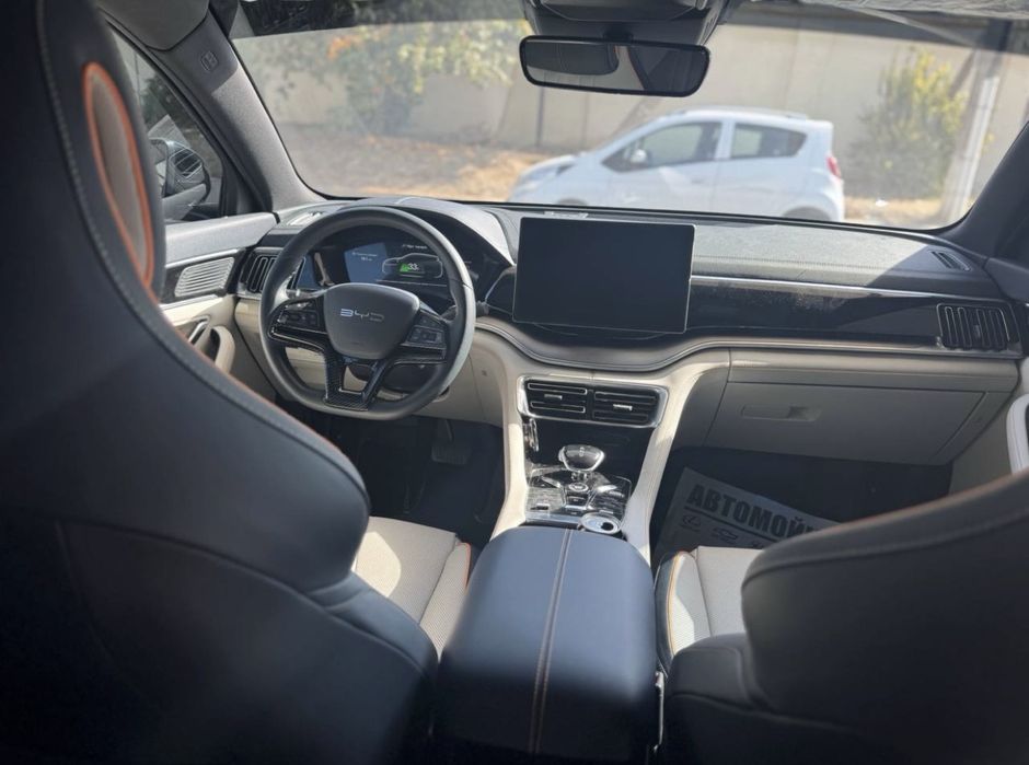 Продвётсия афтомабил BYD Song Plus