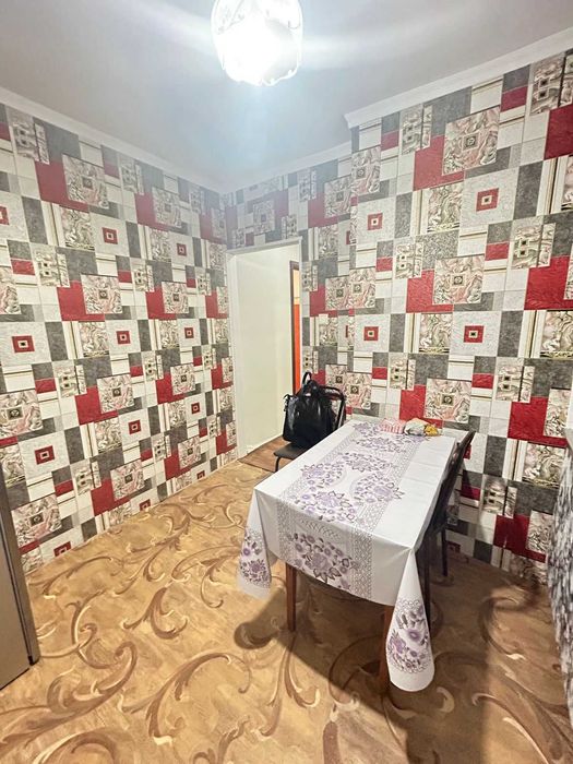 Продам квартиру в районе Строитель